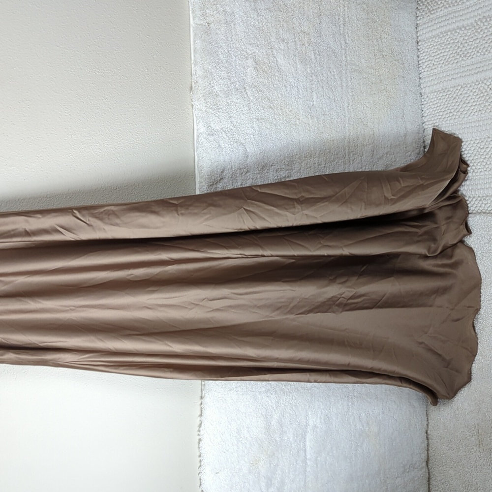 Show Me Your Mumu Faith Maxi Dress Womens Small Dune Luxe Satin - Picture 4 of 16